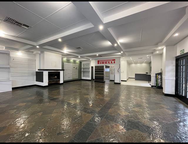 242M² OFFICE TO LET IN PARKMORE
